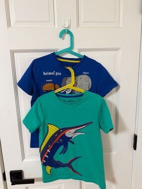 Mini Boden Boys Short Sleeve Tee Lots - Boys size 8-9 yr